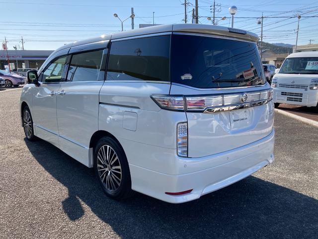 エルグランド 250ハイウェイスターS 純正ナビゲーション アラウンドビューモニター ETC 両側パワ-スライドドア クルコン インテリキー LEDヘッドランプ サイドカーテンエアバック 盗難防止 オートエアコン ニスモスポーツマフラー(44枚目)