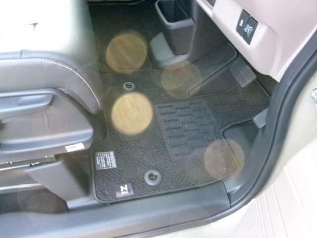 Ｎ－ＢＯＸジョイ ターボ　２トーン（16枚目）