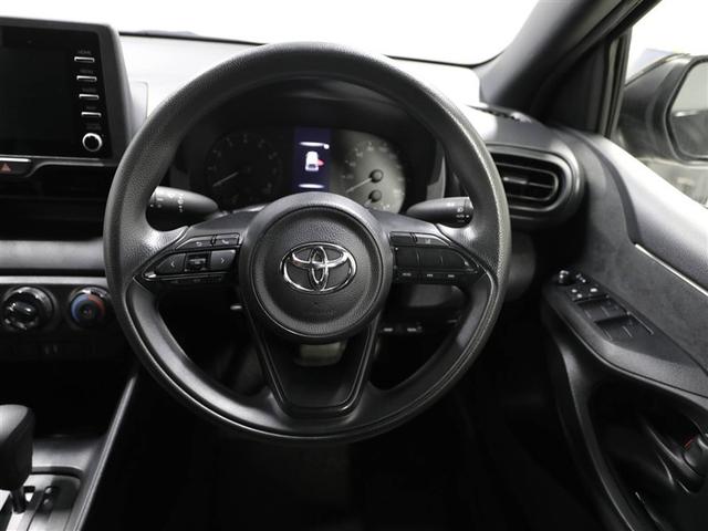 ヤリス Ｘ　ＰＣＳ　スマートキーシステム　元レンタカー　横滑り防止装置付き　ワイヤレスキー　バックガイドモニター　盗難防止　サイドエアバック　エアコン　Ｗエアバッグ　パワーウインドウ　ＥＴＣ付き　パワステ　ナビ（24枚目）