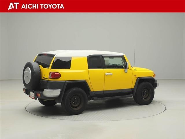 FJクルーザー カラーパッケージ ワイヤレスキー バックモニター エアコン 地デジ 盗難防止システム 横滑り防止 助手席エアバッグ メモリーナビ カーテンエアバック パワーウィンドウ ABS ETC車載器 パートタイム4WD パワステ(6枚目)