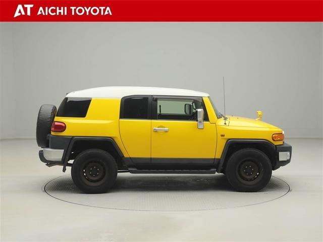 FJクルーザー カラーパッケージ ワイヤレスキー バックモニター エアコン 地デジ 盗難防止システム 横滑り防止 助手席エアバッグ メモリーナビ カーテンエアバック パワーウィンドウ ABS ETC車載器 パートタイム4WD パワステ(7枚目)