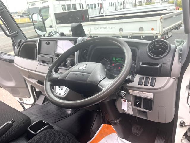 キャンター 　２トン　標準平ロング　デュオニックＡＴ　２ｔ　荷台板　荷台内寸法　Ｌ４３０ｃｍ　Ｗ１８０ｃｍ　荷台地上高８７ｃｍ　車両総重量５トン未満　レーンセンサー　社外ナビ　荷台ペイント（29枚目）