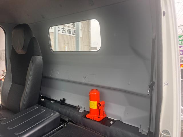 キャンター 　２トン　標準平ロング　デュオニックＡＴ　２ｔ　荷台板　荷台内寸法　Ｌ４３０ｃｍ　Ｗ１８０ｃｍ　荷台地上高８７ｃｍ　車両総重量５トン未満　レーンセンサー　社外ナビ　荷台ペイント（43枚目）