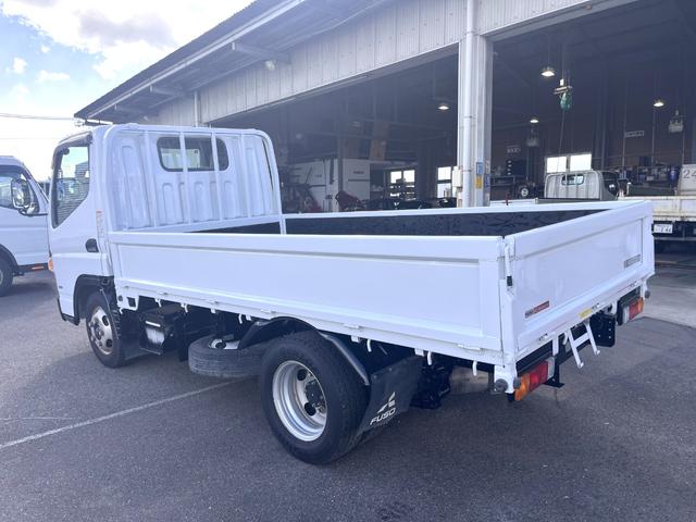 キャンター 2トン 5速ミッション 平ボディ2t 荷台木製デッキ ペイント済 荷台内寸法 L310cm W160cm 荷台地上高88cm ブルーテック 社外ナビ FM AM TV 車両総重量5トン未満 ETC(23枚目)