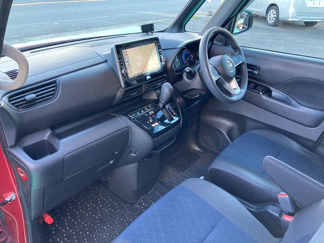 ルークス ハイウェイスターＸ助手席リフトアップシート　福祉車輌　助手席リフトアップシート　ドライブレコーダー　ＥＴＣ　全周囲カメラ　ナビ　ＴＶ　クリアランスソナー　衝突被害軽減システム　両側電動スライドドア　スマートキー　アイドリングストップ　ＬＥＤ（37枚目）