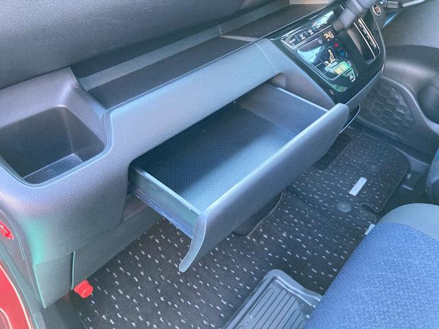 ルークス ハイウェイスターＸ助手席リフトアップシート　福祉車輌　助手席リフトアップシート　ドライブレコーダー　ＥＴＣ　全周囲カメラ　ナビ　ＴＶ　クリアランスソナー　衝突被害軽減システム　両側電動スライドドア　スマートキー　アイドリングストップ　ＬＥＤ（44枚目）