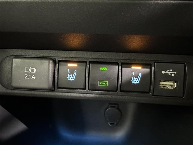 ヤリスクロス ハイブリッドＺ　ＣＤ　ＤＶＤ再生　ミュージックプレイヤー接続可　バックカメラ　ＬＥＤヘッドランプ　衝突被害軽減システム（18枚目）