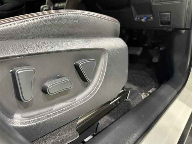 ヤリスクロス ハイブリッドＺ　ＣＤ　ＤＶＤ再生　ミュージックプレイヤー接続可　バックカメラ　ＬＥＤヘッドランプ　衝突被害軽減システム（30枚目）