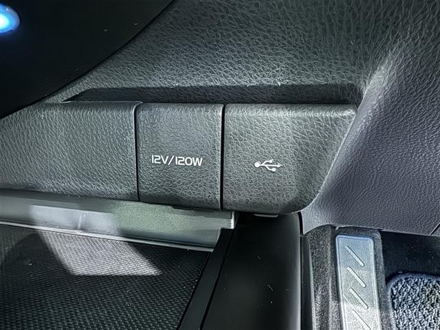 カムリ Ｘ　メモリーナビ　ミュージックプレイヤー接続可　バックカメラ　ＬＥＤヘッドランプ　盗難防止システム　衝突被害軽減システム（15枚目）