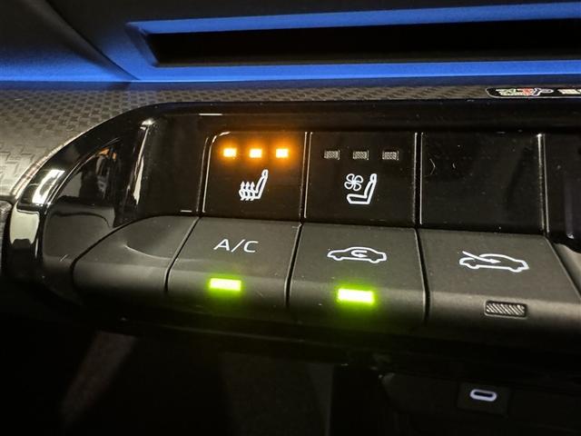 プリウス Z メモリーナビ 盗難防止システム 衝突被害軽減システム 100V電源 LEDヘッドランプ オートクルーズコントロール パワーシート LEDヘッドランプ(19枚目)