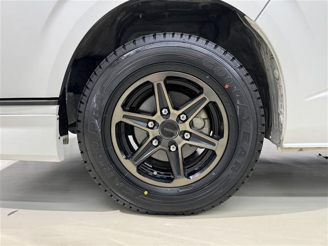 ハイエースバン スーパーＧＬ　ダークプライムＩＩ　メモリーナビ　ＣＤ　ミュージックプレイヤー接続可　ドライブレコーダー　１００Ｖ電源　衝突被害軽減システム　盗難防止システム（30枚目）