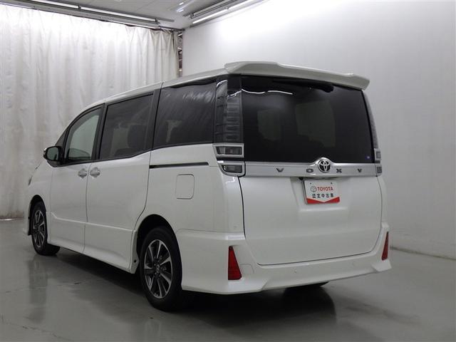 ヴォクシー ZS 煌III(5枚目)