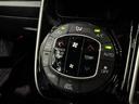 運転席・助手席・独立型オートエアコン。運転手とパートナー別々の温度設定が出来快適なドライブが楽しめます!!