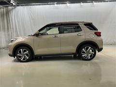 ���ҤȤꡢ���͡���ͧ�͡�����²�ʤɡ����Ϳ��Ǥ���Ϳ��Ǥ⤪�Ф������ڤ���ޤ������μ֤ǳڤ����ɥ饤�ӥ󥰥饤�դ�����ޤ��礦�� 4