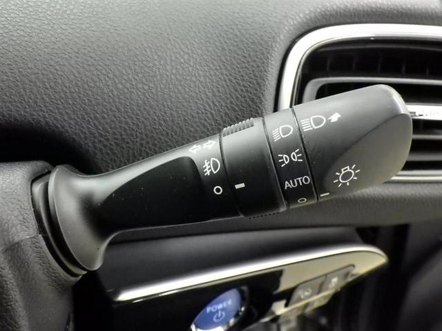 プリウス Ａ　メモリーナビ　ＣＤ　ＤＶＤ再生　ＬＥＤヘッドランプ　盗難防止システム　衝突被害軽減システム　バックカメラ（17枚目）