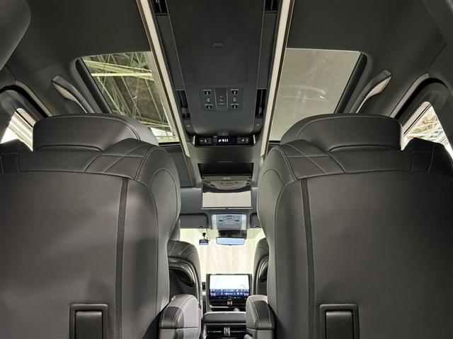 ヴェルファイアハイブリッド Ｚ　プレミア　メモリーナビ　ミュージックプレイヤー接続可　サンルーフ　パワーシート　衝突被害軽減システム　盗難防止システム（9枚目）