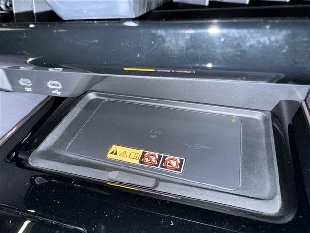 ヴェルファイアハイブリッド Ｚ　プレミア　メモリーナビ　ミュージックプレイヤー接続可　サンルーフ　パワーシート　衝突被害軽減システム　盗難防止システム（18枚目）