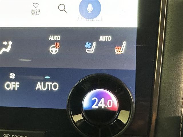 ヴェルファイアハイブリッド Ｚ　プレミア　メモリーナビ　ミュージックプレイヤー接続可　サンルーフ　パワーシート　衝突被害軽減システム　盗難防止システム（23枚目）