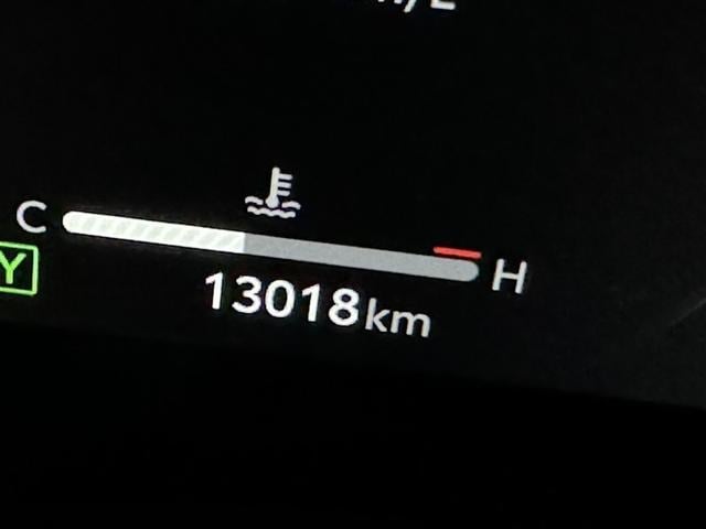 ヴェルファイアハイブリッド Ｚ　プレミア　メモリーナビ　ミュージックプレイヤー接続可　サンルーフ　パワーシート　衝突被害軽減システム　盗難防止システム（25枚目）