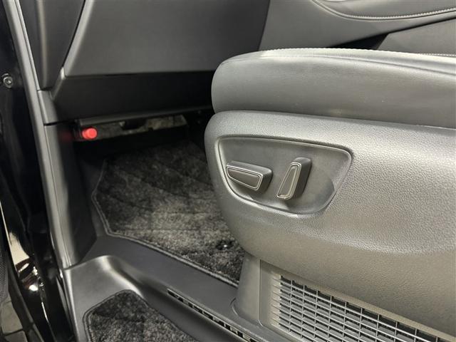 ヴェルファイアハイブリッド Ｚ　プレミア　メモリーナビ　ミュージックプレイヤー接続可　サンルーフ　パワーシート　衝突被害軽減システム　盗難防止システム（29枚目）