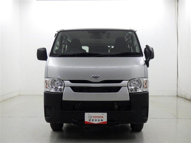 ハイエースバン DX メモリーナビ CD DVD再生 ミュージックプレイヤー接続可 ドライブレコーダー バックカメラ 盗難防止システム 衝突被害軽減システム(2枚目)