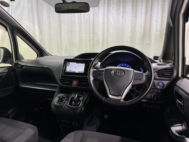 ヴォクシー ハイブリッドV(9枚目)