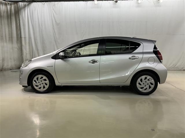 アクア Sスタイルブラック(4枚目)