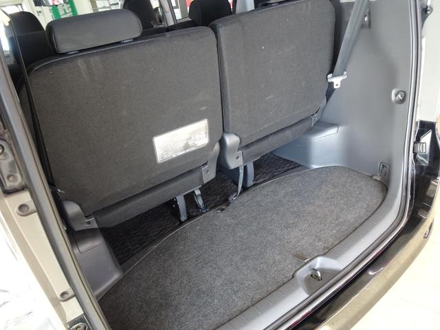 ヴォクシー Ｚ　タイヤ新品４本交換／カロッツェリアメモリーナビ／フルセグＴＶ／バックモニター／Ｂｌｕｅｔｏｏｔｈ／ＤＶＤ／ＳＤ／両側パワースライドドア／前後ドラレコ／８人乗り／ＥＴＣ／禁煙車（9枚目）