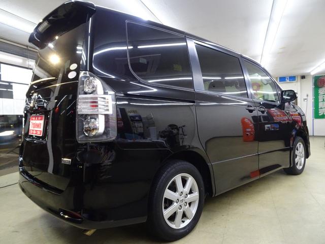 ヴォクシー Ｚ　タイヤ新品４本交換／カロッツェリアメモリーナビ／フルセグＴＶ／バックモニター／Ｂｌｕｅｔｏｏｔｈ／ＤＶＤ／ＳＤ／両側パワースライドドア／前後ドラレコ／８人乗り／ＥＴＣ／禁煙車（29枚目）