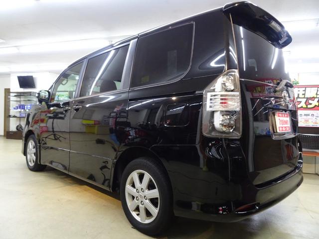 ヴォクシー Ｚ　タイヤ新品４本交換／カロッツェリアメモリーナビ／フルセグＴＶ／バックモニター／Ｂｌｕｅｔｏｏｔｈ／ＤＶＤ／ＳＤ／両側パワースライドドア／前後ドラレコ／８人乗り／ＥＴＣ／禁煙車（31枚目）