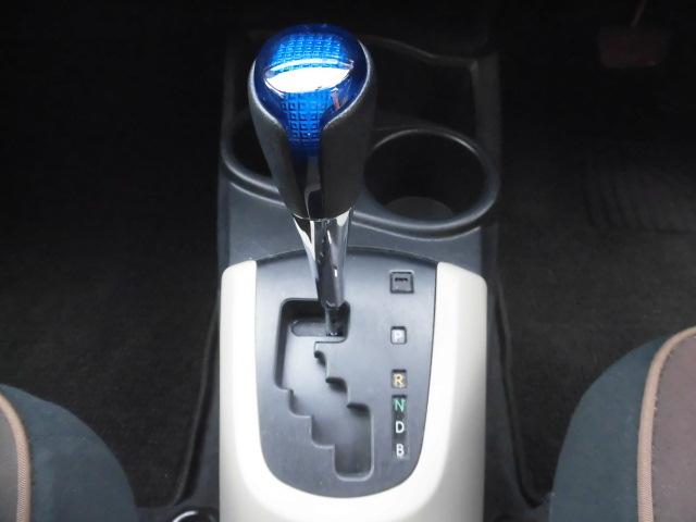 G 純正HDDナビ Bluetooth フルセグ ETC DVD再生 スマートキー スペアキー AUTOライト ステアリングスイッチ プッシュスタート バックカメラ LEDヘッドライト 純正フロアマット(51枚目)