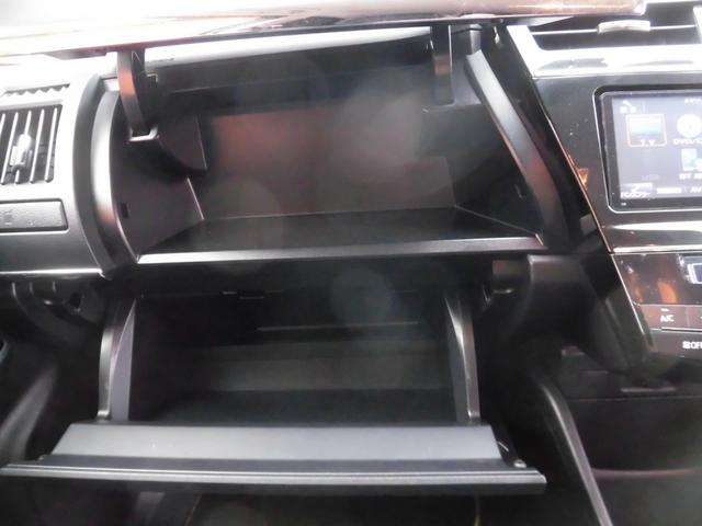 プリウスアルファ Ｓツーリングセレクション・Ｇ’ｓ　アルパインナビ　フルセグ　Ｂｌｕｅｔｏｏｔｈ　バックカメラ　ＥＴＣ　クルーズコントロール　ＬＥＤヘッドライト　フォグ　前後ドライブレコーダー　ハーフレザーシート　純正フロアマット　プライバシーガラス（60枚目）