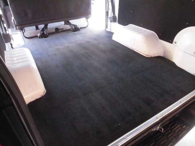 NV350キャラバンバン ロングDX 点検記録簿付 社外ナビ フルセグ Bluetooth バックカメラ ETC キーレスキー スペアキー 衝突軽減ブレーキ ドライブレコーダー付 純正フロアマット プライバシーガラス(38枚目)