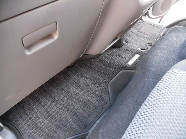 NV350キャラバンバン ロングDX 点検記録簿付 社外ナビ フルセグ Bluetooth バックカメラ ETC キーレスキー スペアキー 衝突軽減ブレーキ ドライブレコーダー付 純正フロアマット プライバシーガラス(41枚目)