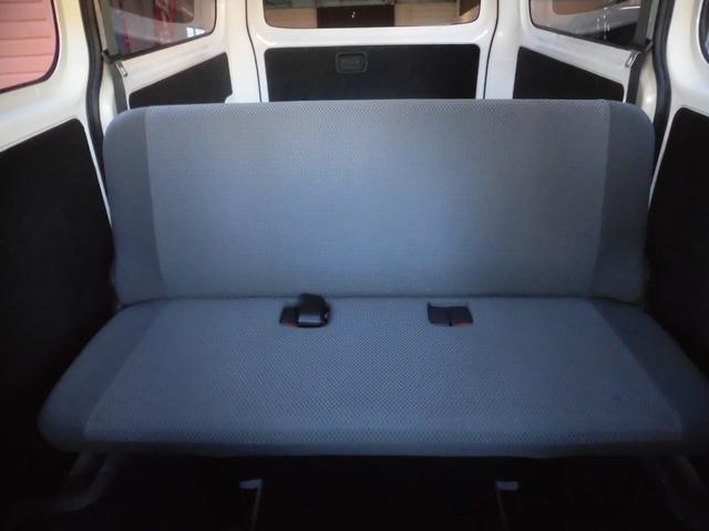 NV350キャラバンバン ロングDX 点検記録簿付 社外ナビ フルセグ Bluetooth バックカメラ ETC キーレスキー スペアキー 衝突軽減ブレーキ ドライブレコーダー付 純正フロアマット プライバシーガラス(60枚目)