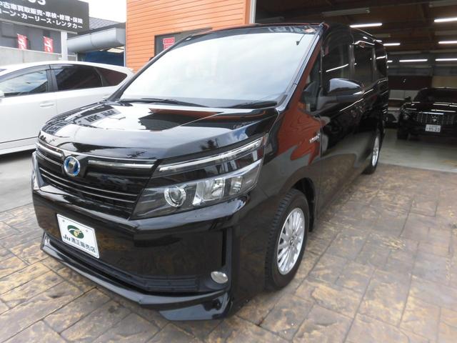 ヴォクシー ハイブリッドＶ　純正９インチナビ　フルセグ　Ｂｌｕｅｔｏｏｔｈ　バックカメラ　ＥＴＣ　両側パワースライドドア　クルーズコントロール　ＬＥＤヘッドライト　スペアキー　シートヒーター　フリップダウンモニター　置くだけ充電（7枚目）