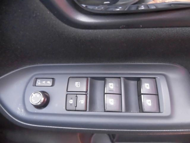 ヴォクシー ハイブリッドＶ　純正９インチナビ　フルセグ　Ｂｌｕｅｔｏｏｔｈ　バックカメラ　ＥＴＣ　両側パワースライドドア　クルーズコントロール　ＬＥＤヘッドライト　スペアキー　シートヒーター　フリップダウンモニター　置くだけ充電（52枚目）