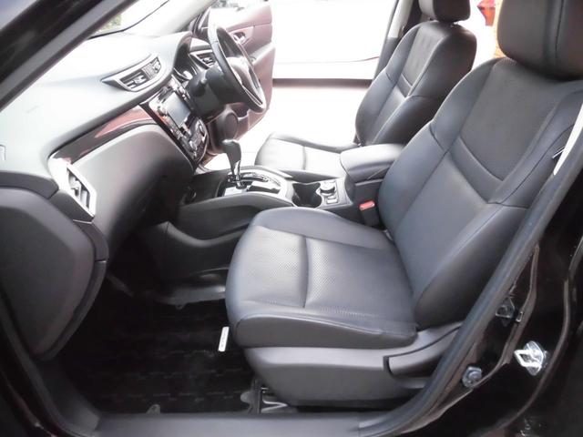 エクストレイル ２０Ｘ　エマージェンシーブレーキパッケージ　純正ナビ　フルセグ　Ｂｌｕｅｔｏｏｔｈ　アラウンドビューバックモニター　ＬＥＤヘッドライト　アイドリングストップ　ＥＴＣ　クルーズコントロール　シートヒーター　クリアランスソナー　純正フロアマット（13枚目）