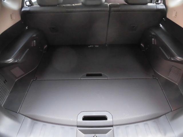 エクストレイル ２０Ｘ　エマージェンシーブレーキパッケージ　純正ナビ　フルセグ　Ｂｌｕｅｔｏｏｔｈ　アラウンドビューバックモニター　ＬＥＤヘッドライト　アイドリングストップ　ＥＴＣ　クルーズコントロール　シートヒーター　クリアランスソナー　純正フロアマット（18枚目）