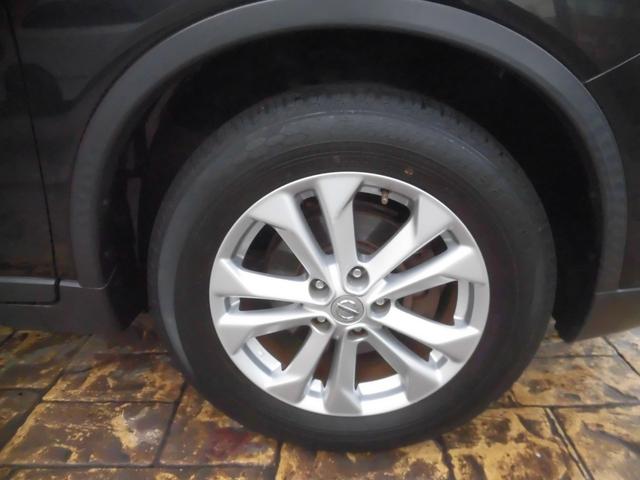 エクストレイル ２０Ｘ　エマージェンシーブレーキパッケージ　純正ナビ　フルセグ　Ｂｌｕｅｔｏｏｔｈ　アラウンドビューバックモニター　ＬＥＤヘッドライト　アイドリングストップ　ＥＴＣ　クルーズコントロール　シートヒーター　クリアランスソナー　純正フロアマット（24枚目）