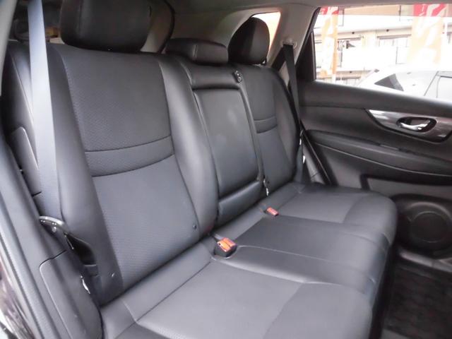 エクストレイル ２０Ｘ　エマージェンシーブレーキパッケージ　純正ナビ　フルセグ　Ｂｌｕｅｔｏｏｔｈ　アラウンドビューバックモニター　ＬＥＤヘッドライト　アイドリングストップ　ＥＴＣ　クルーズコントロール　シートヒーター　クリアランスソナー　純正フロアマット（42枚目）