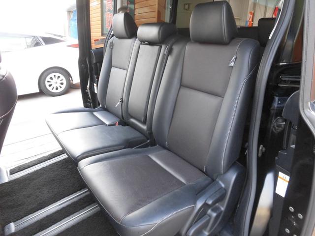 エスクァイア Gi ワンオーナー 純正ナビ フルセグ Bluetooth バックカメラ スペアキー 両側パワースライドドア ETC レザーシート シートヒーター オートマチックハイビーム ドラレコ コンビハンドル(14枚目)