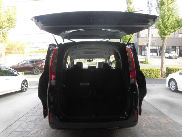 エスクァイア Gi ワンオーナー 純正ナビ フルセグ Bluetooth バックカメラ スペアキー 両側パワースライドドア ETC レザーシート シートヒーター オートマチックハイビーム ドラレコ コンビハンドル(29枚目)