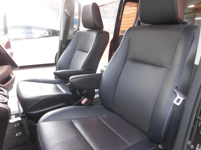 エスクァイア Gi ワンオーナー 純正ナビ フルセグ Bluetooth バックカメラ スペアキー 両側パワースライドドア ETC レザーシート シートヒーター オートマチックハイビーム ドラレコ コンビハンドル(35枚目)