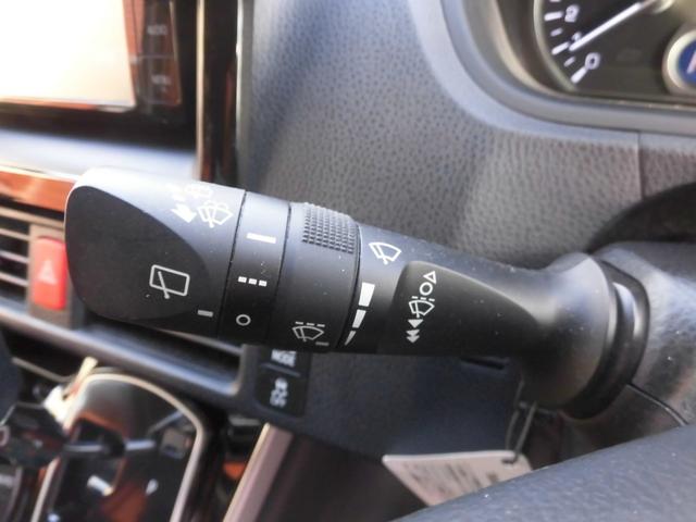 エスクァイア Gi ワンオーナー 純正ナビ フルセグ Bluetooth バックカメラ スペアキー 両側パワースライドドア ETC レザーシート シートヒーター オートマチックハイビーム ドラレコ コンビハンドル(48枚目)