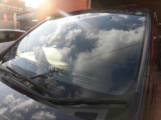 エスクァイア Gi ワンオーナー 純正ナビ フルセグ Bluetooth バックカメラ スペアキー 両側パワースライドドア ETC レザーシート シートヒーター オートマチックハイビーム ドラレコ コンビハンドル(70枚目)