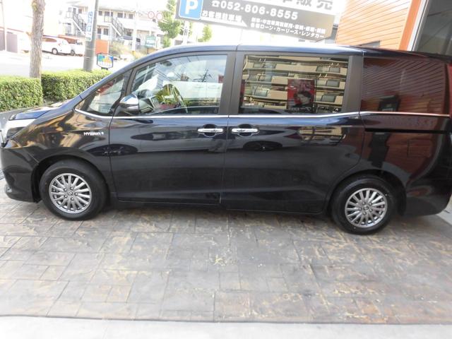 エスクァイア ハイブリッドＧｉ　ブラックテーラード　純正ナビ　フルセグ　Ｂｌｕｅｔｏｏｔｈ　バックカメラ　シートヒーター　フリップダウンモニター　トヨタセーフティセンス　ＥＴＣ　両側パワースライドドア　スペアキー　ＬＥＤヘッドライト　フォグ　点検記録簿（5枚目）