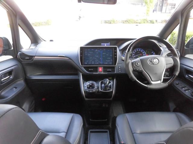 エスクァイア ハイブリッドＧｉ　ブラックテーラード　純正ナビ　フルセグ　Ｂｌｕｅｔｏｏｔｈ　バックカメラ　シートヒーター　フリップダウンモニター　トヨタセーフティセンス　ＥＴＣ　両側パワースライドドア　スペアキー　ＬＥＤヘッドライト　フォグ　点検記録簿（15枚目）