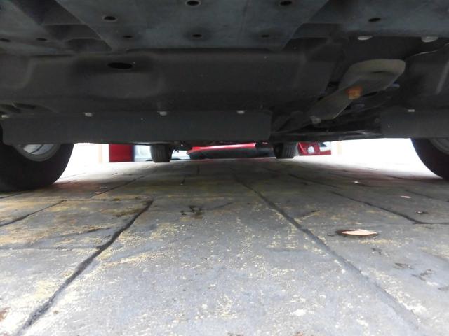 エスクァイア ハイブリッドＧｉ　ブラックテーラード　純正ナビ　フルセグ　Ｂｌｕｅｔｏｏｔｈ　バックカメラ　シートヒーター　フリップダウンモニター　トヨタセーフティセンス　ＥＴＣ　両側パワースライドドア　スペアキー　ＬＥＤヘッドライト　フォグ　点検記録簿（66枚目）