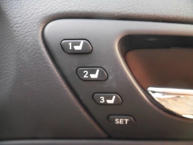 ＩＳ ＩＳ３００ｈ　バージョンＬ　ワンオーナー　純正ナビ　フルセグ　Ｂｌｕｅｔｏｏｔｈ　バックカメラ　パワーシート　シートヒーター　シートエアコン　ＬＥＤヘッドライト　カードキー　レザーシート　ＥＴＣ　前後ドライブレコーダー（61枚目）